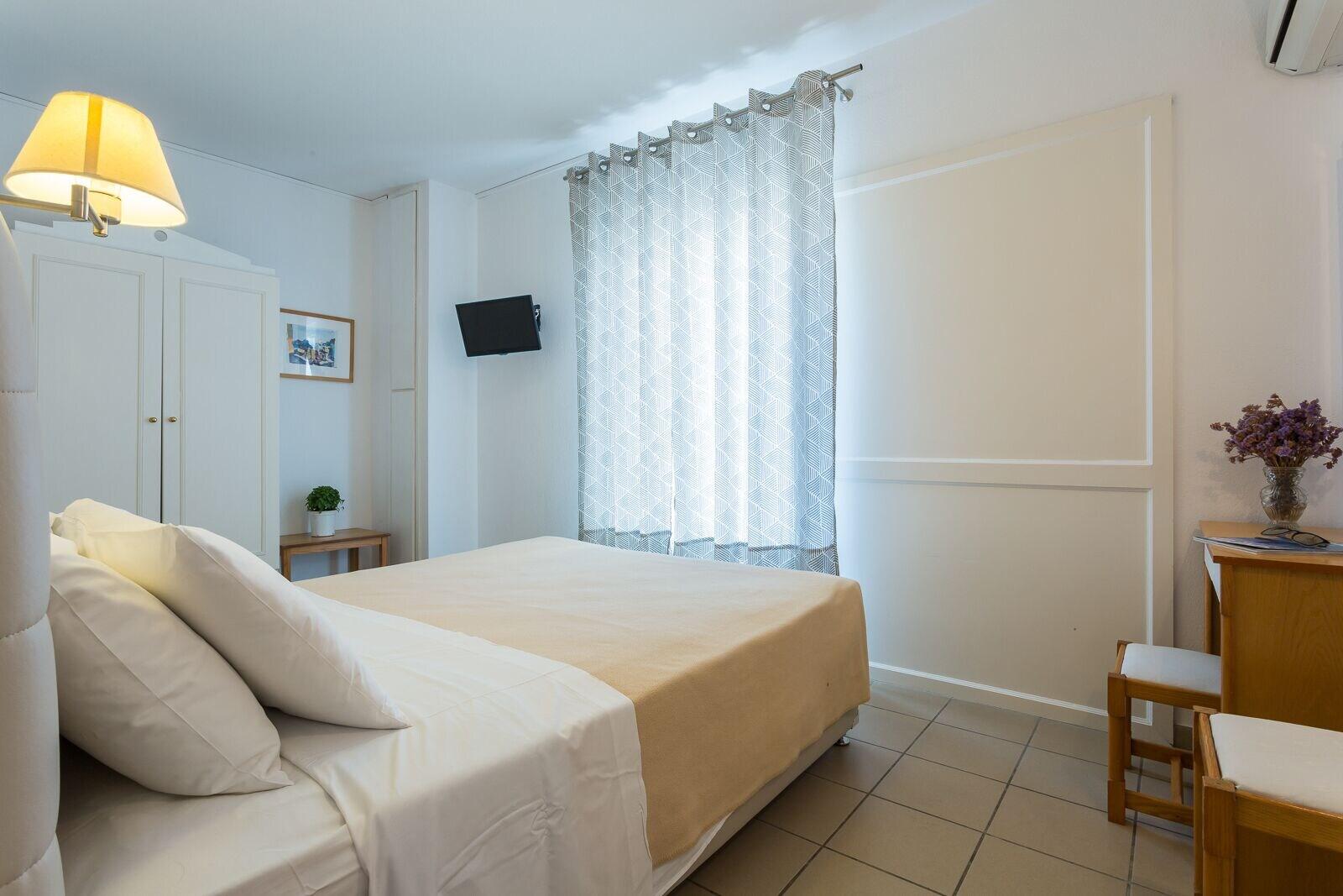 Hotel Akti Skiathos Town Luaran gambar